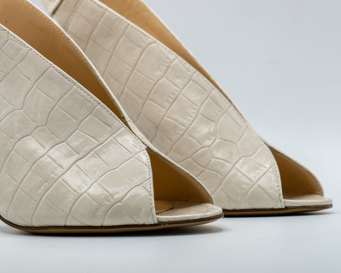Sandalo Peep-Toe : Eleganza Cocco Chic