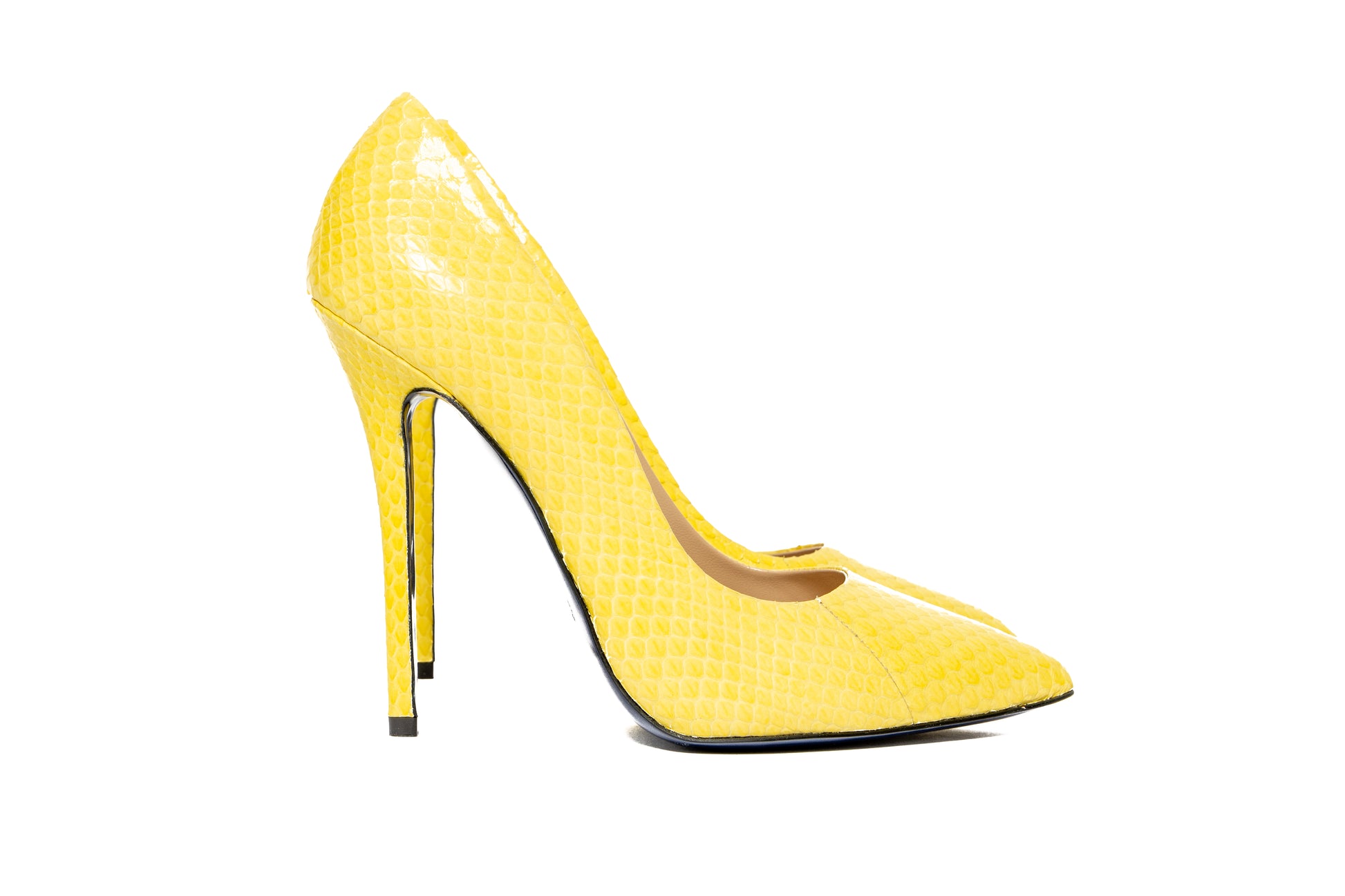 Décolleté Cassis Cosmina Suçiu giallo in pelle Ayers con tacco stiletto 120 mm.